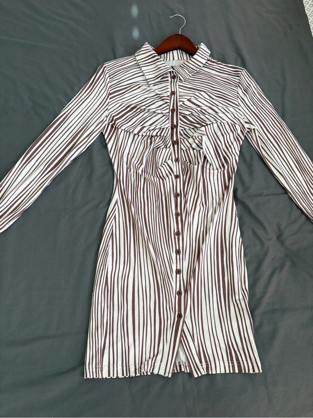 SHEIN Women’s Striped Ruched Button-Front Long Sleeve Dress